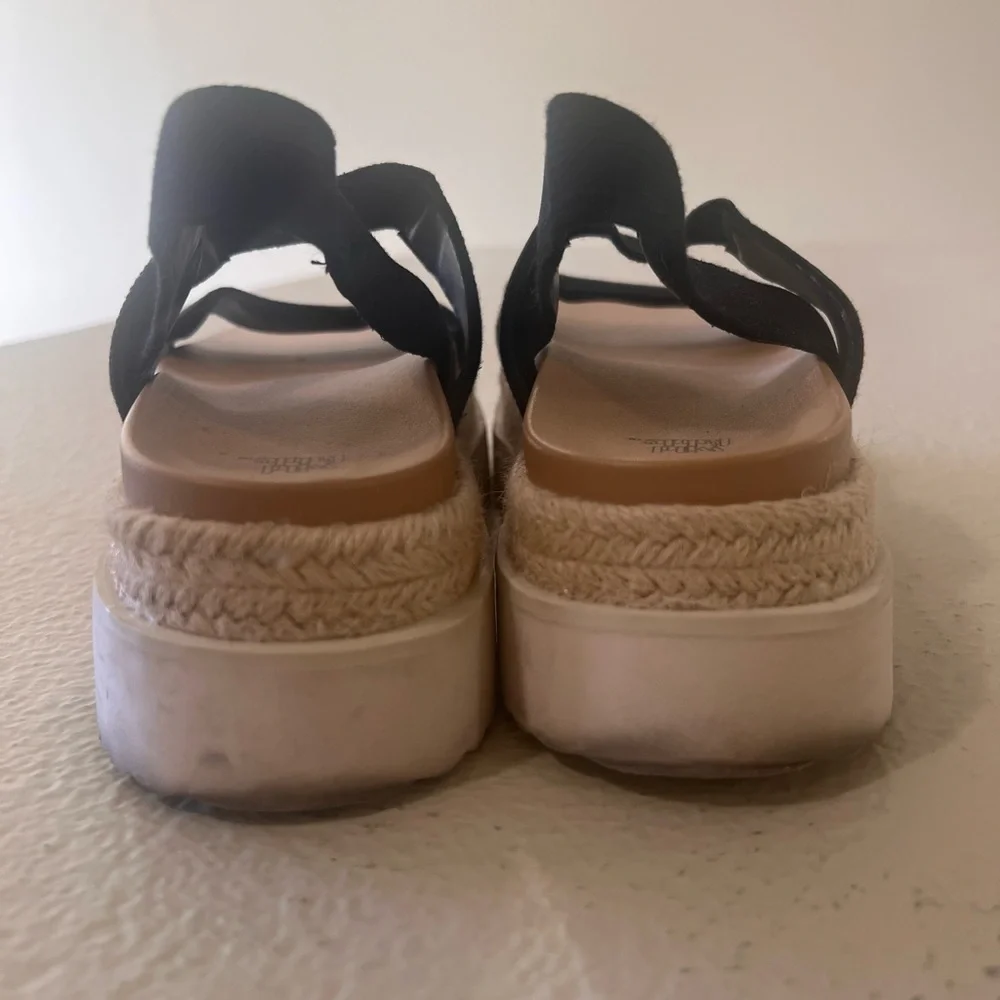 Black Platform Sandals